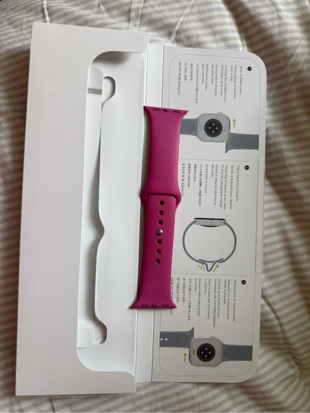 Genuine Apple Like New Pink Silicone Sports Watch Band | 40 mm | Size S/M